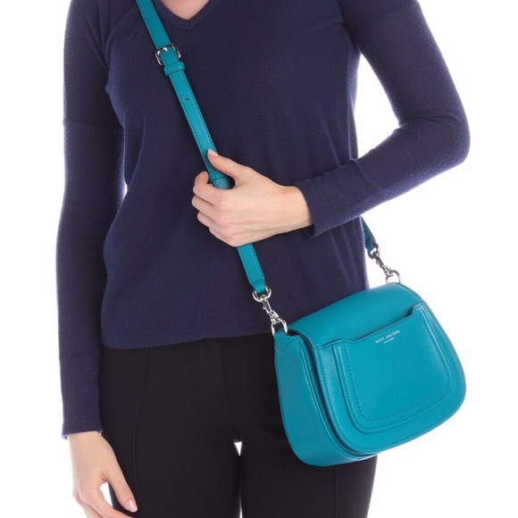 Marc Jacobs Empire City Mini Messenger Crossbody - Picture 2 of 8